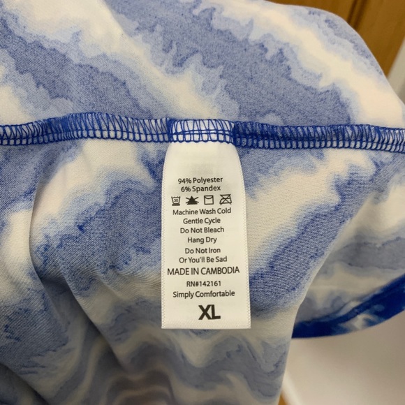 Lularoe XL Tie Dye Slinky Nicki NWOT - Picture 2 of 2